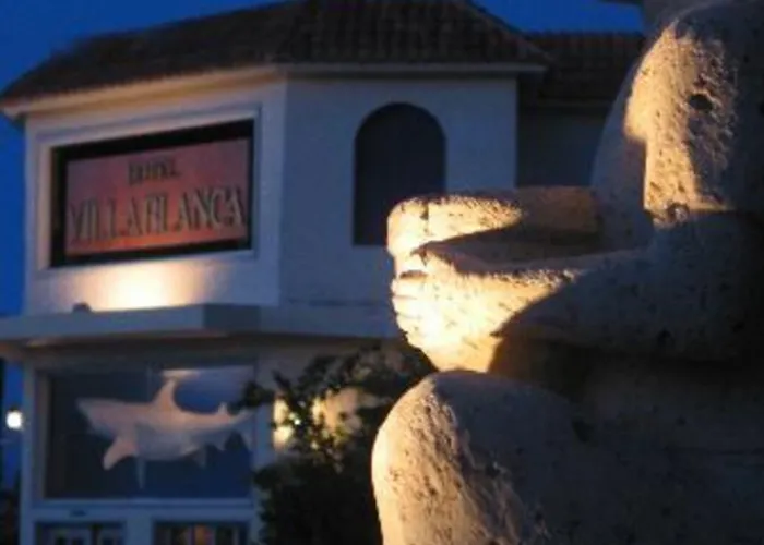 Villablanca Garden Hotel