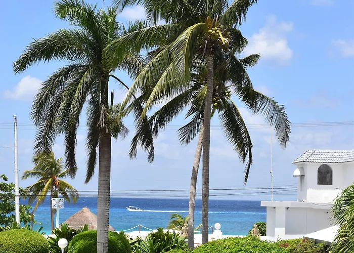 Villablanca Garden Hotel 3*