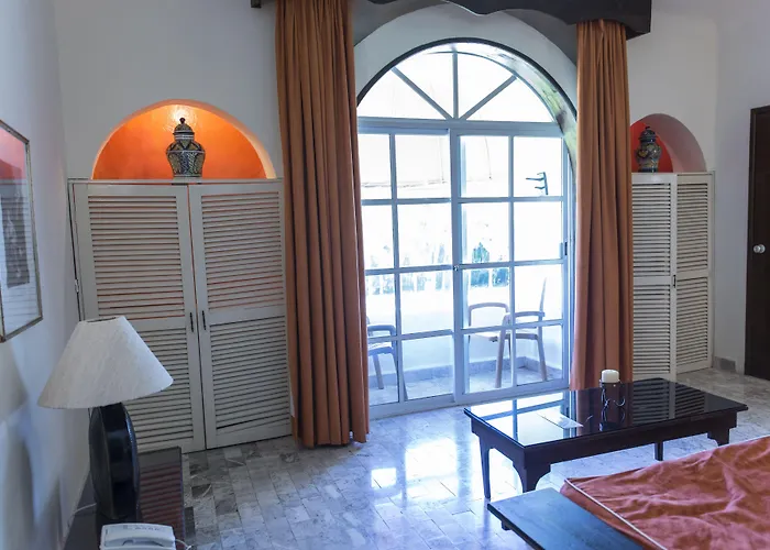 Villablanca Garden Hotel 3*